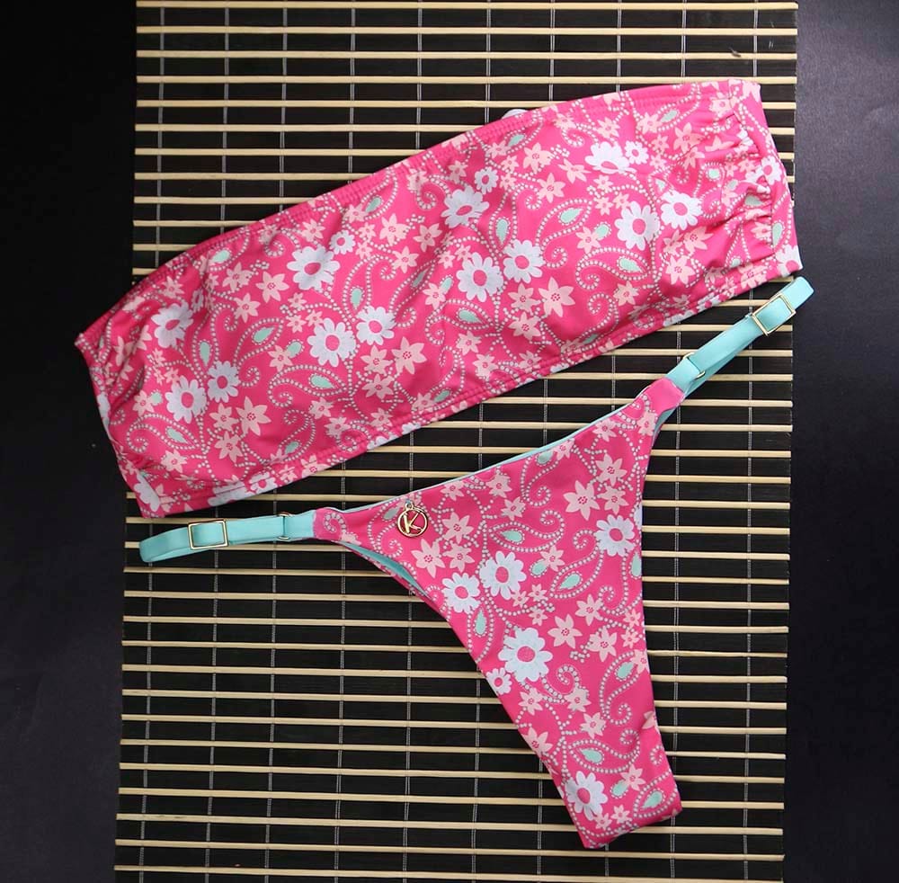 Conjunto de biquíni Floral Rosa com a Combinação Verde Mint | Top Faixa + Tanga Mia | Tanga Marquinha de Fita Semi Fio | Top faixa com amarração nas costas
