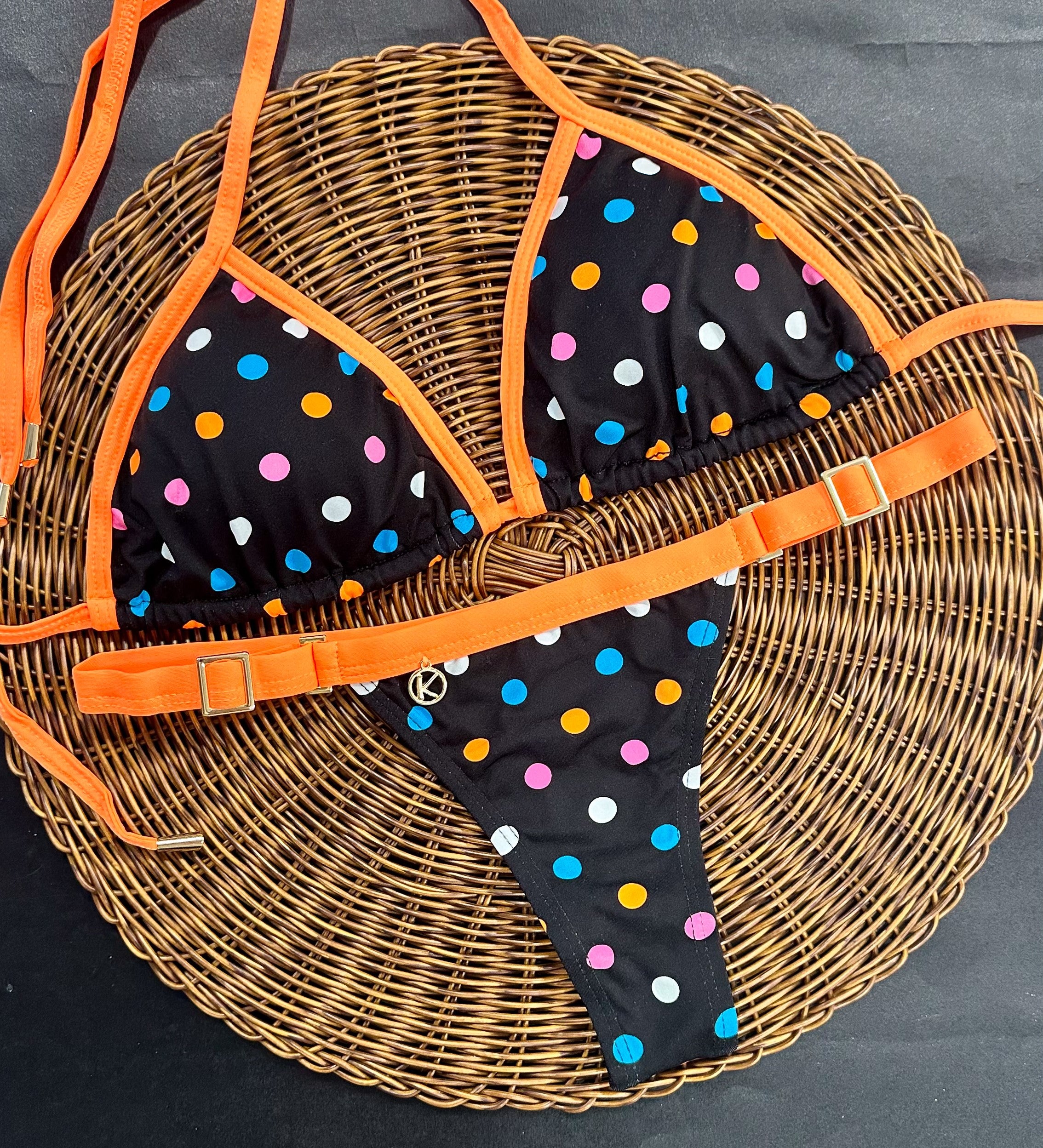 CONJUNTO DE BIQUÍNI POÁ COLORÊ| TOP MARA + TANGA FANY | TOP CORTININHA COM ABERTURA PARA BOJO | TANGA MARCA DE FITA