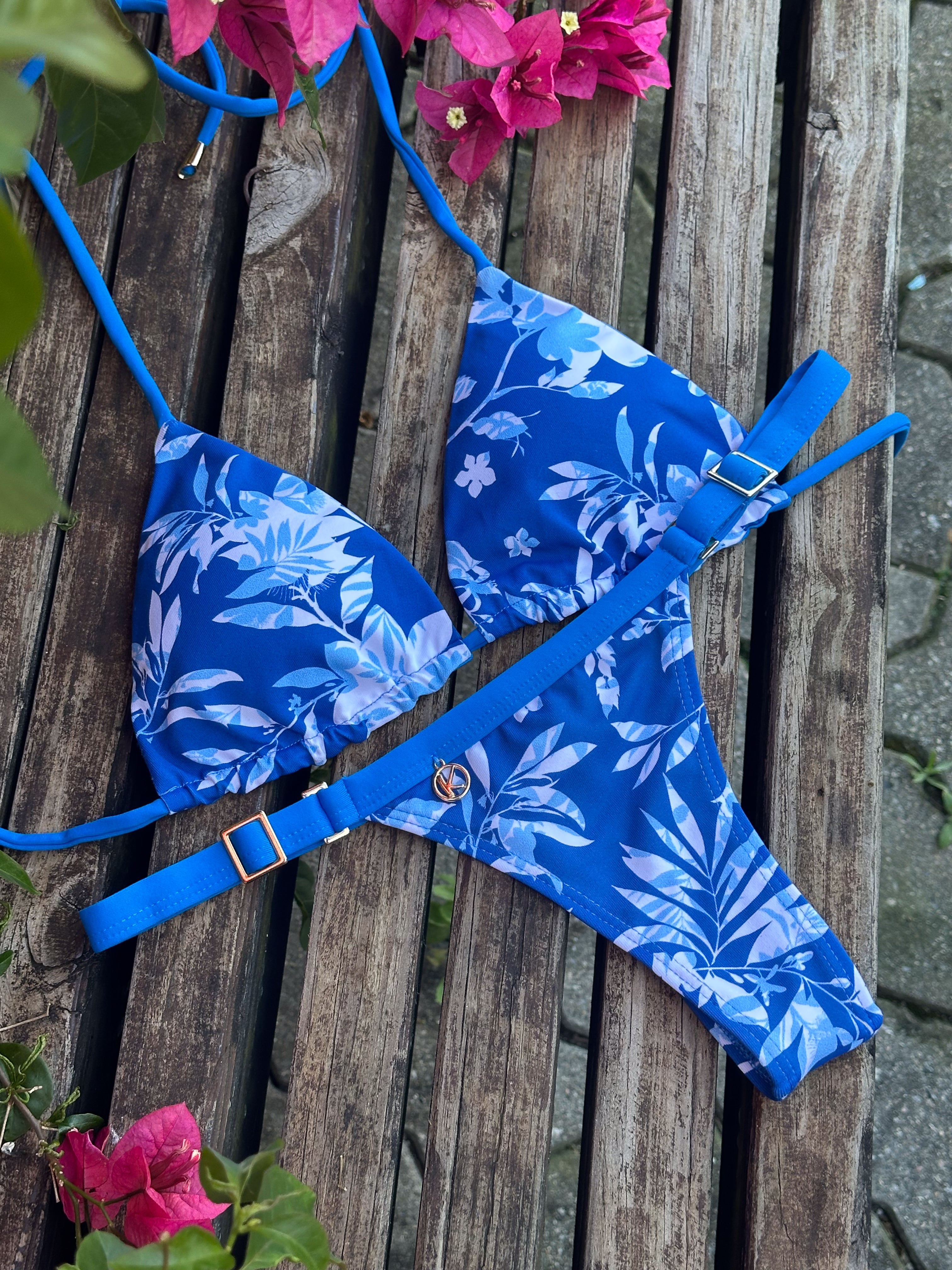 Conjunto de Biquíni Íris | Top Lua + Tanga Fany | Tanga Marquinha de Fita com Regulagem | Top Cortininha dupla face