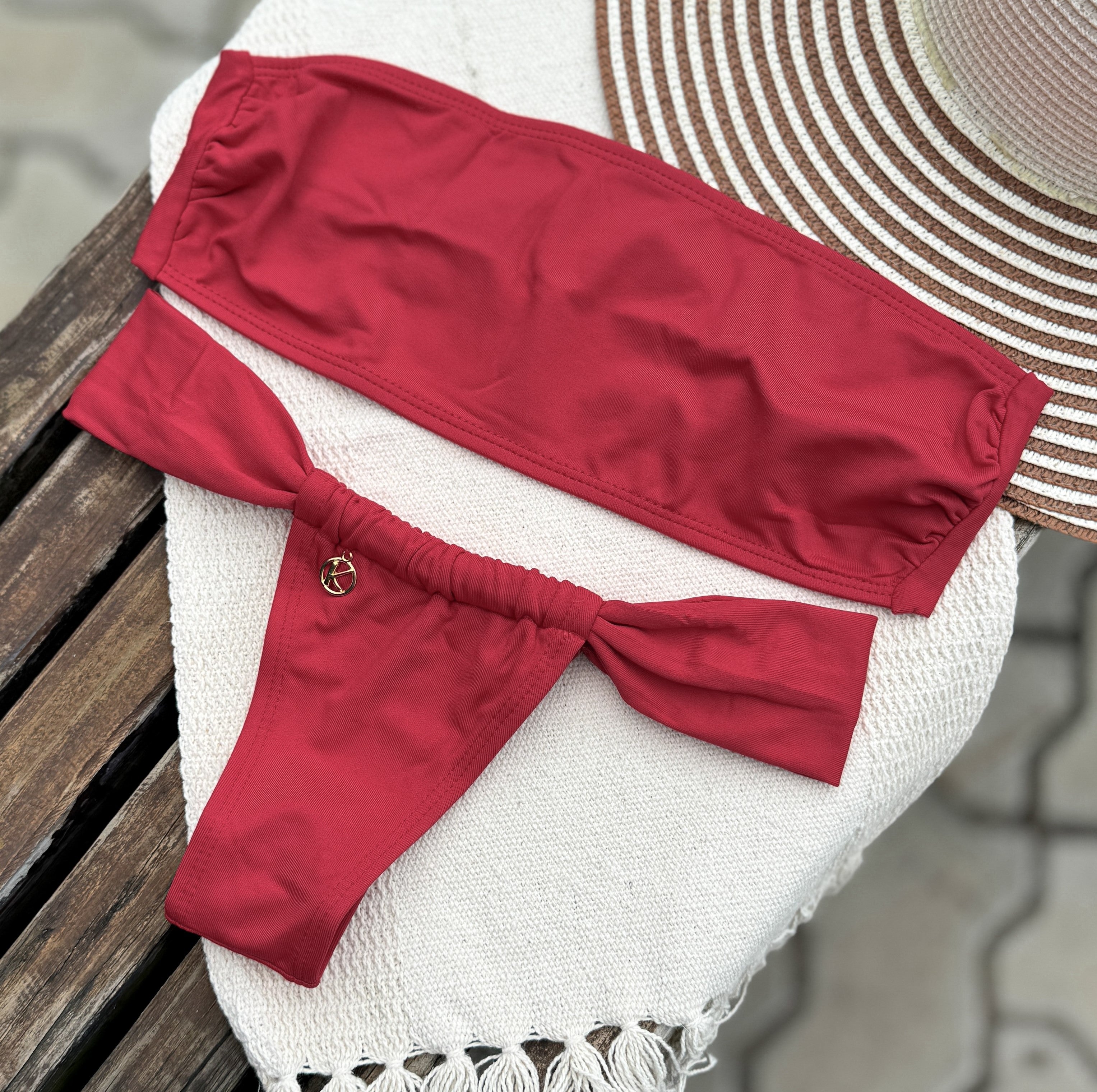 Conjunto de biquíni Vermelho Carmim | Top Faixa + Tanga Gali