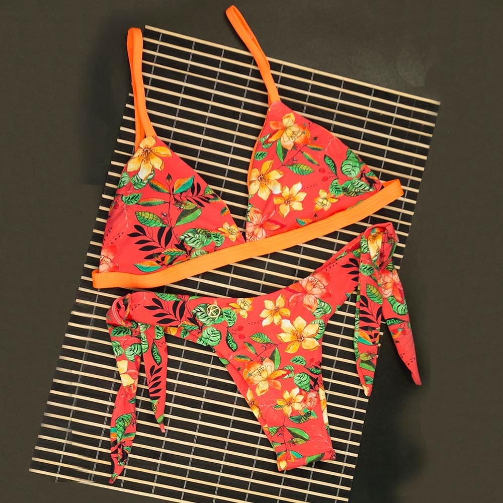 Conjunto de Biquíni Floral Coral com Laranja | Top Jade + Tanga Mora